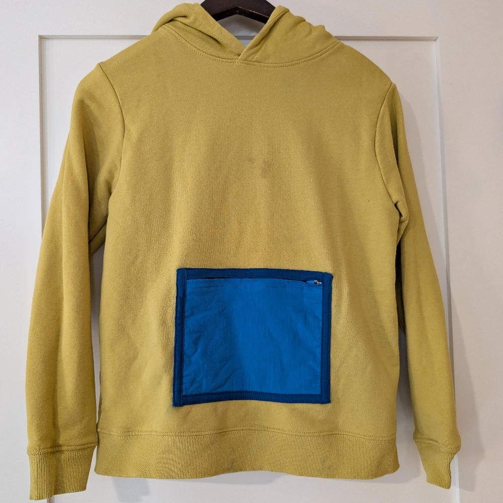 Hanna Andersson sweatshirt